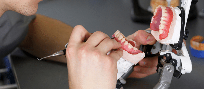 Subashi Dental Clinics - Dental Prosthetics